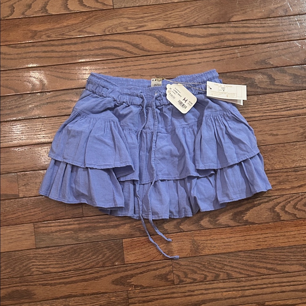 BLANCO BY NATURE ruffled blue skirt with shorts underneath (brand new)